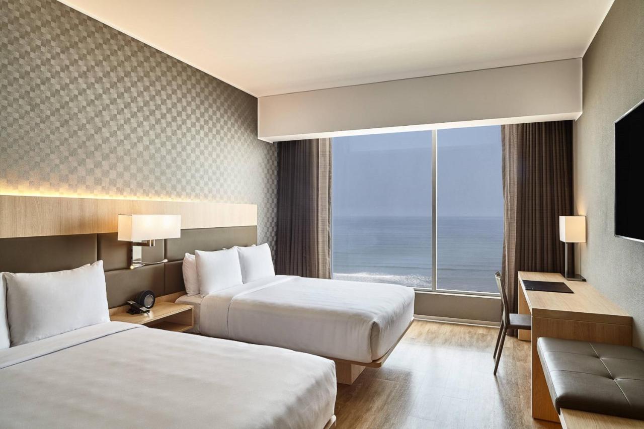 Ac Hotel By Marriott Lima Miraflores Екстериор снимка